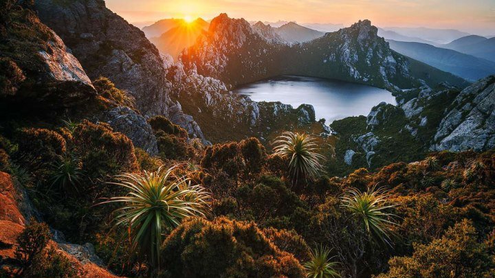 Кусто - Рассвет на острове Тасмания