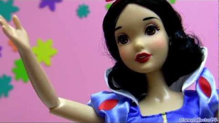 Boneca Disney Branca de Neve Cantando Snow White Singing Doll Dublado em Portugues