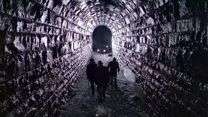 Мертвая зона (мистический триллер Дэвида Кроненберга по роману Стивена Кинга с Кристофером Уокеном, Брук Адамс, Мартином Шином) | США, 1983