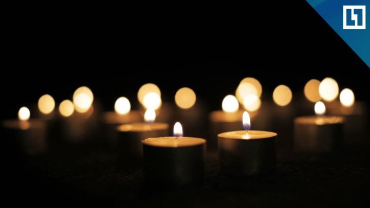 71 свеча в память о погибших в авиакатастрофе