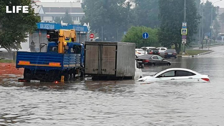 Сильный потоп в Шереметьево
