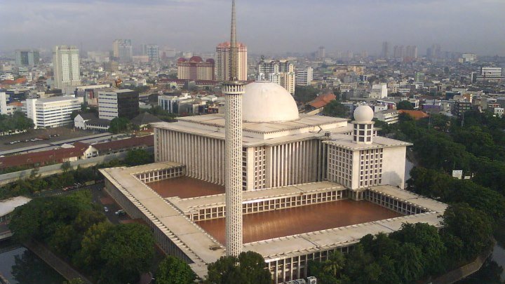 Мечети мира. HD "Истижлал" Индонезия (автор, озвучка Бэла Мира,Ислам Достойный)