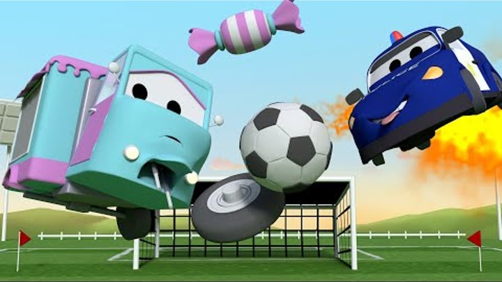 Малышка Кэрри играет в футбол - Эвакуатор Том в Автомобильный Город 🚗 детский мультфильм