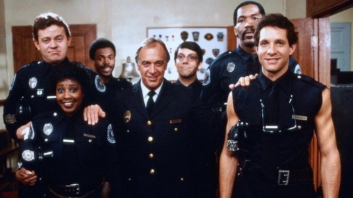 ПОЛИЦЕЙСКАЯ АКАДЕМИЯ 2 : Их Первое Задание / Police Academy 2: Their First Assignment (1985)