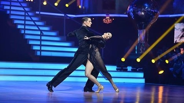 Танцы со звёздами -Станислав Бондаренко и Нике Кешелава --танго--БРАВО!!!