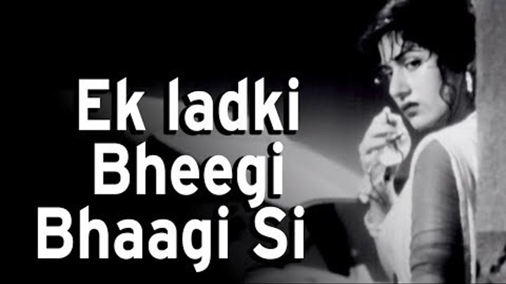 Ek Ladki Bhigi Bhagi Si| Chalti Ka Naam Gaadi Songs | Kishore Kumar | Madhubala|Rain Song|Filmigaane