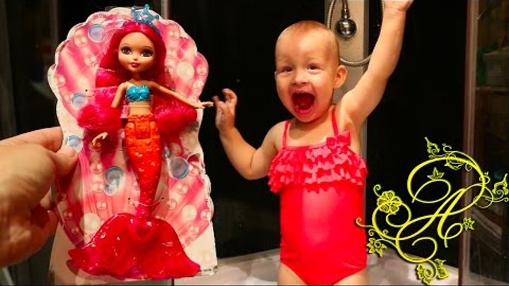 БАРБИ русалка, распаковка куклы, сюрпризов Лител Пони и Королевские Питомцы. Barbie Mermaid doll