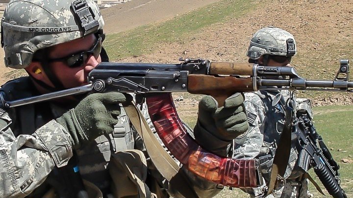 В ад и обратно - Документальный / боевик / военниый / исторический / США, Великобритания, Афганистан / 2011