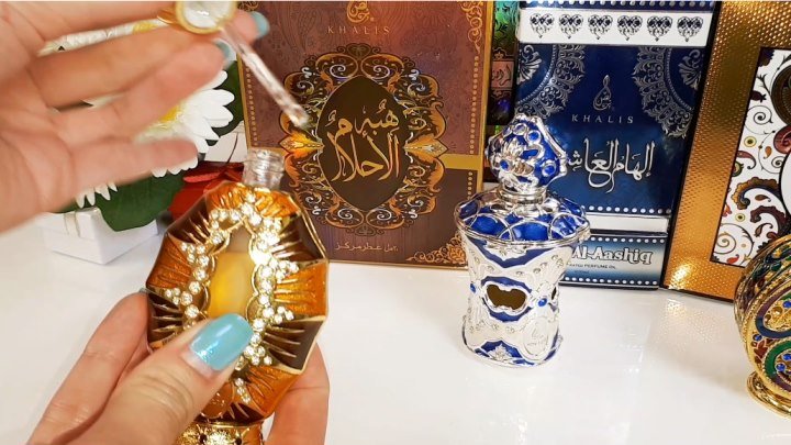 Может кто-то уже знаком с арабскими ароматами? Посмотрите обзор оригинальных масляных духов для вас. А какие ваши любимые духи и чем вы пользуетесь сейчас? Напишите в комментариях, очень интересно узнать