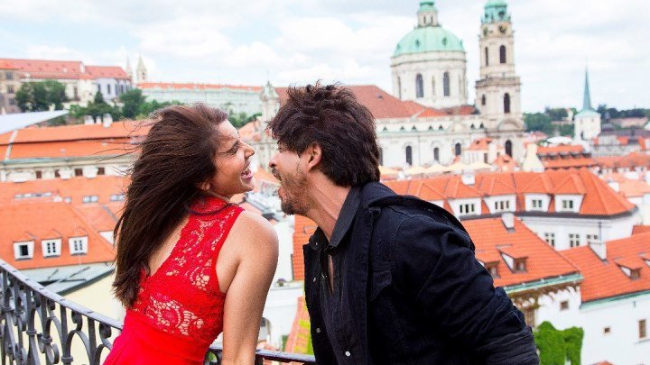 Radha Song from Jab Harry Met Sejal with Russian subtitles _ Shah Rukh Khan & An