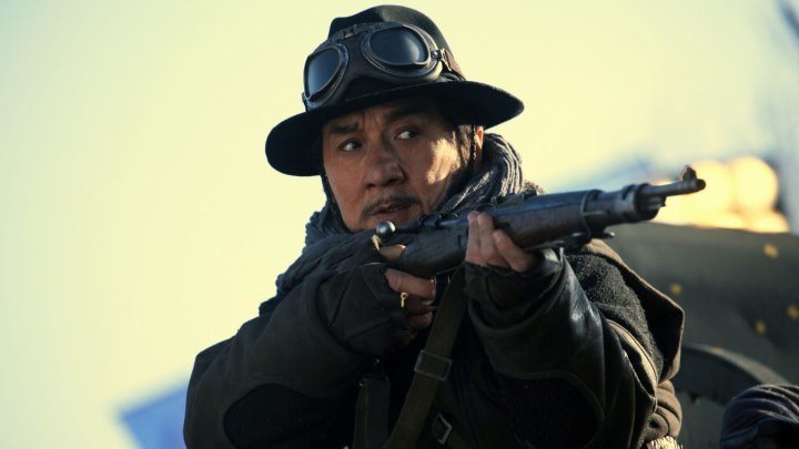 Джеки Чан в боевике Железнодорожные тигры (2016)