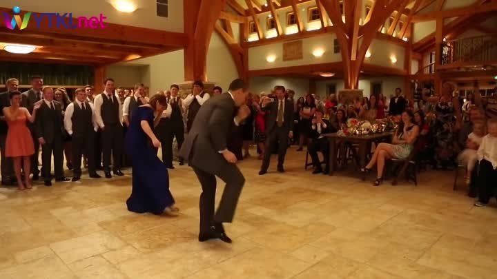 Танец жениха с тёщей – ГОСТИ В ШОКЕ!!!