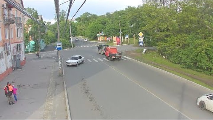 Находка ДТП Столб Пешеходы 4 июня ул. Дзержинского