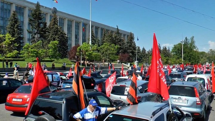 «Наша Партия» участвует в автопробеге, посвященном Дню Победы
