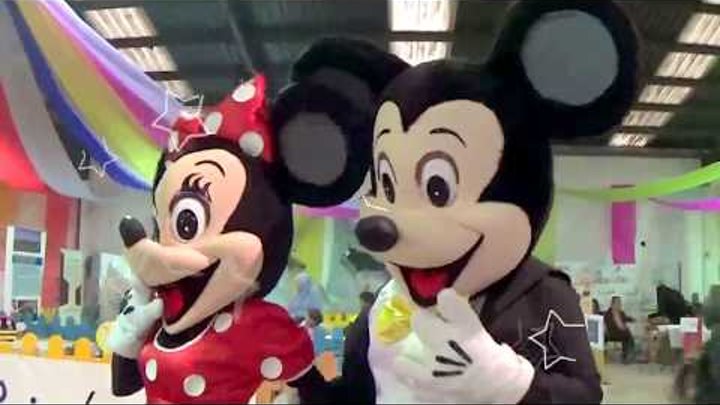 Микки Маус и Минни в Парке Развлечений. Mickey Mouse and Minnie. Видео для детей