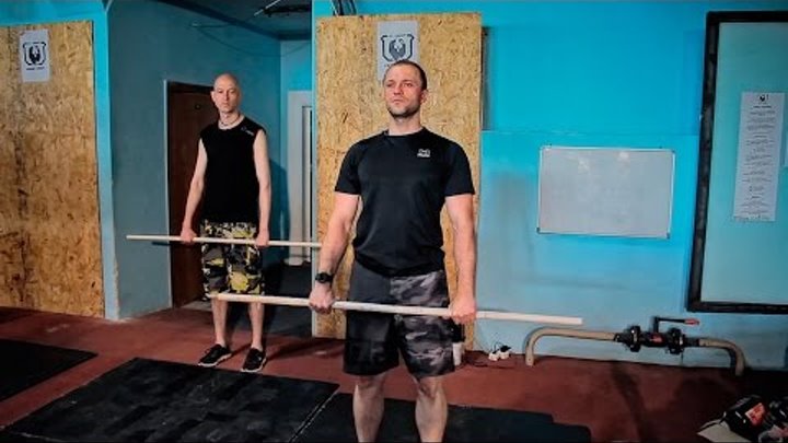 Тренировка для начинающих по Кроссфиту в Ижевске. Техника становой тяги