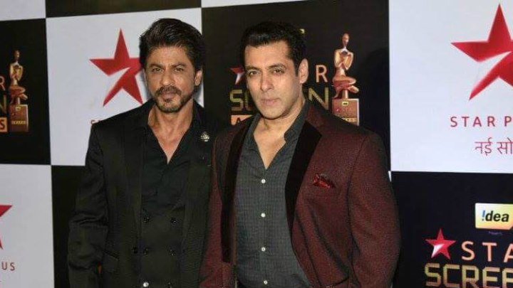 Шах Рукх и Салман Кхан - ведущие на церемонии награждения Star Screen Awards /4.12.16 г.