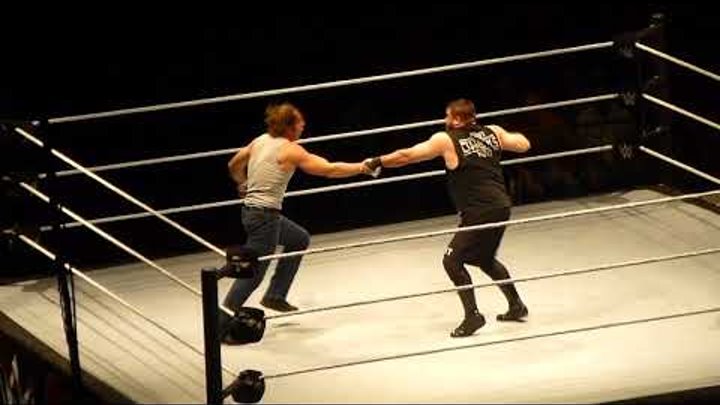 Dean Ambrose vs Kevin Owens on WWE Live
