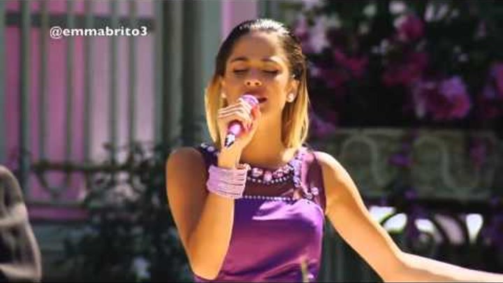 Violetta 3 - Violetta canta "Algo se enciende" en la boda (03x80)