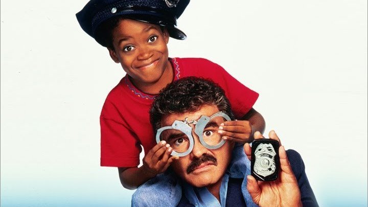Полицейский и малыш (семейная комедия с Бертом Рейнолдсом) | США, 1993