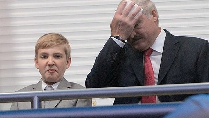 Лукашэнка крытыкуе школу_ Коля не высыпаецца! _ Лукашенко критикует школу