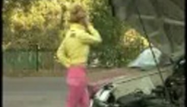 Хозяйке пришлось отсосать слесарю Хозяйке пришлось отсосать слесарю