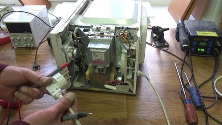 Как разобрать микроволновку самсунг samsung - YouTube