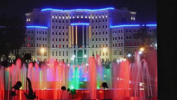 Dushanbe / Душанбе. Фонтаны