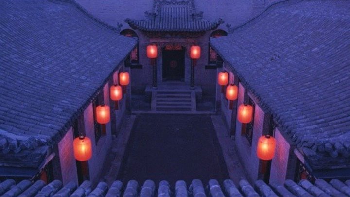 Подними красный фонарь (Da hong deng long gao gao gua) 1991 г. Жанр: драма.Страна:Китай, Гонконг, Тайвань
