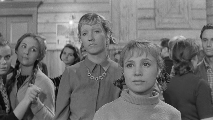 Девчата Фильм, 1961 (0+)Жанр:Комедия, Кинокомедия