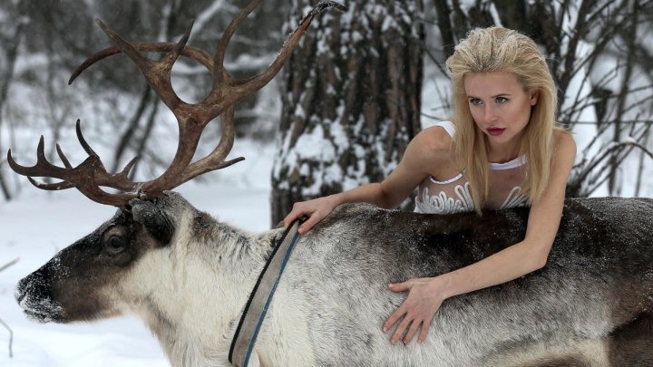 Мирослава Карпович из сериала Папины дочки, фотосессия с северным оленем