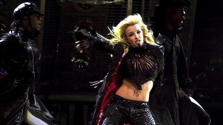 Britney Spears - Dream Within A Dream Tour 2002 (Live From Las Vegas)