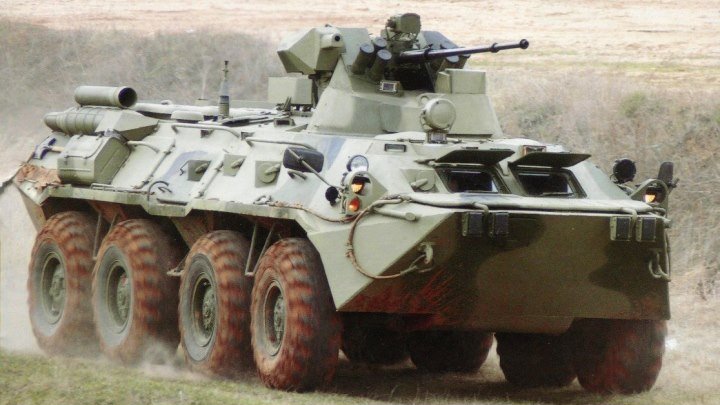 БТР-82А и бронеавтомобиль «Тигр» (Выполнение ГОЗ-2016).