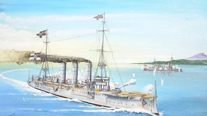 «Кёнигсберг»(SMS Königsberg) — бронепалубный крейсер одноимённого типа, служивший в составе Императорских ВМС Германии. Заложен в начале 1905 года, спущен в декабре того же года, в состав ВМС введён в июне 1906 года. Был вооружён десятью орудиями калибра 105 мм и развивал скорость до 24 узлов. Вскоре после вступления в строй сопроводил в Великобританию императорскую яхту с кайзером на борту. В апреле 1914 года направлен в Германскую Восточную Африку, после начала Первой мировой войны остался там. Первое время действовал против британского и французского судоходства, однако за время рейдерства потопил единственное судно. Действия крейсера сковывала нехватка угля.