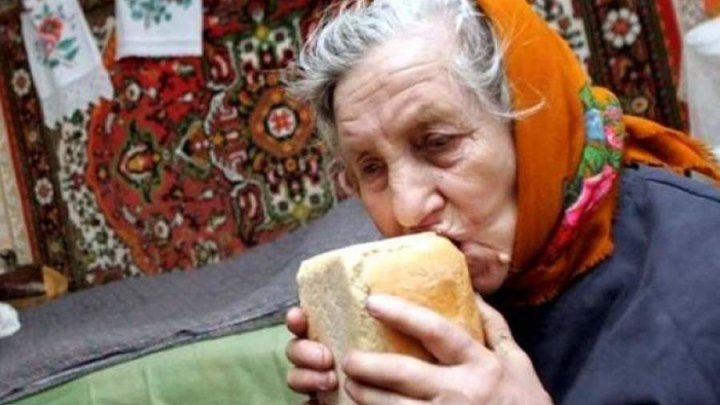 В Иваново судят 70-летнюю пенсионерку за то, что она от голода украла хлеб