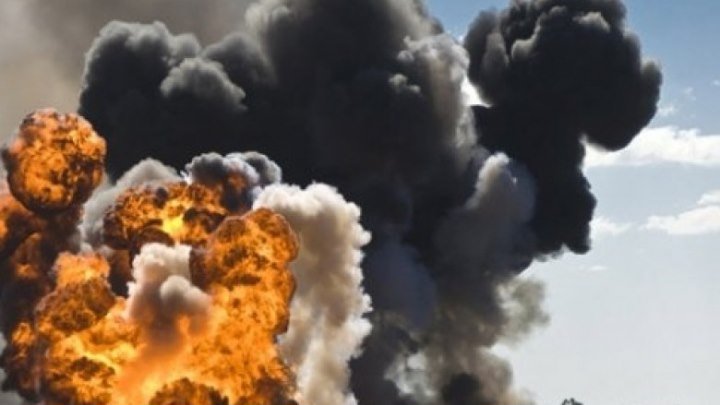 В Балаклее горит крупнейший на Украине склад боеприпасов