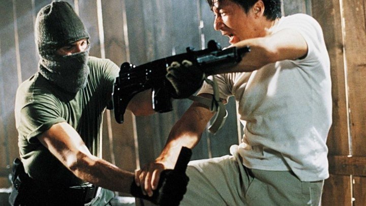 Джеки Чан в боевике Случайный шпион HD 2001 (12+)