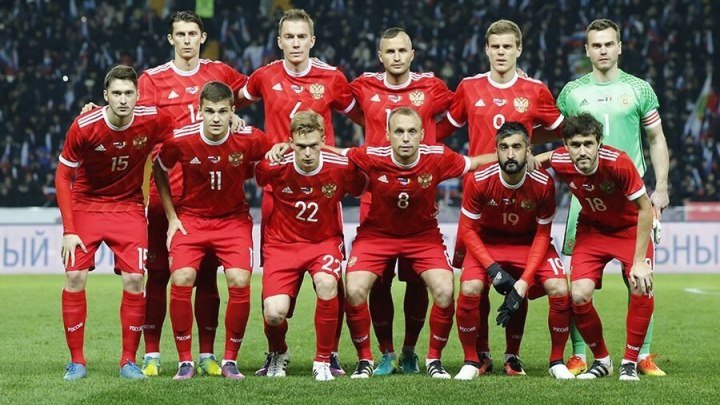 В сборной России по футболу назрел бунт