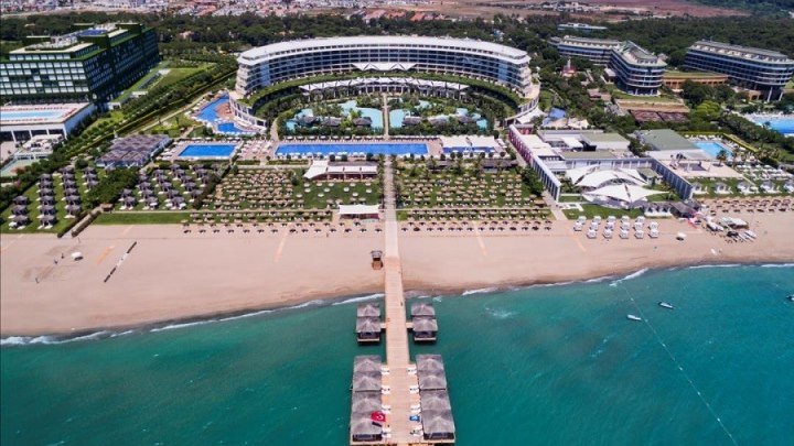 Dodon a ales un HOTEL de LUX din Turcia pentru a-și petrece concediul alături de familie. Sejurul costă peste 4000 de euro.