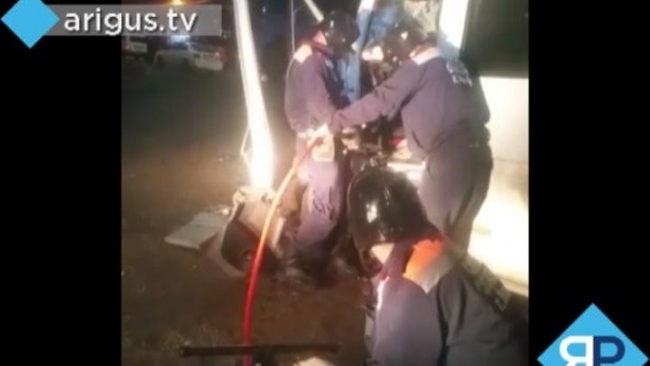 ДТП на кольце в Улан-Удэ: Спасателям пришлось вырезать водителя из авто