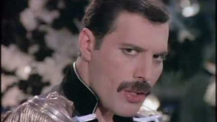 Freddie Mercury - Living on my own