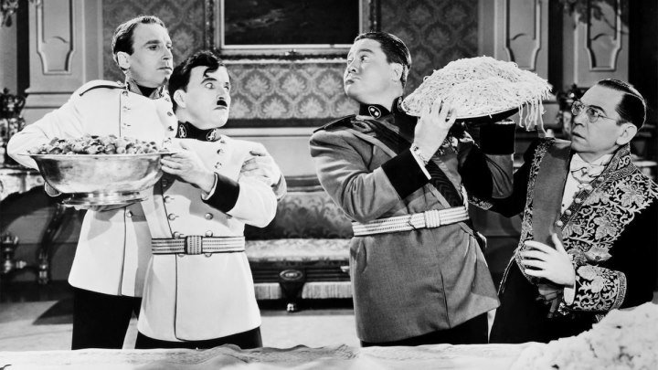 The Great Dictator 1940 - Charlie Chaplin, Paulette Goddard, Jack Oakie, Reginald Gardiner, Henry Daniell