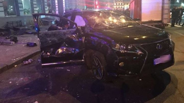 Жуткое ДТП в Харькове: Lexus влетел в толпу пешеходов – пять человек погибло 18.10.17