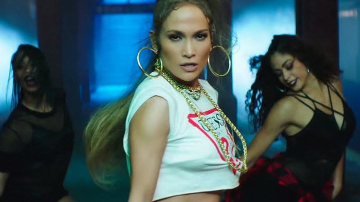 Jennifer Lopez ft. Wisin - Amor, Amor, Amor (Official Video)