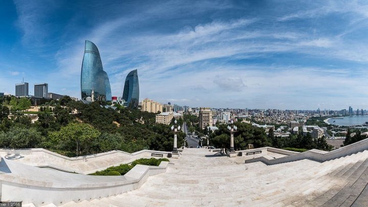 Утро в Баку; Нагорный парк - Аллея Шехидов!
