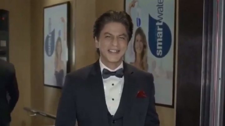 Promo_ Shah Rukh Khan on TED Talk India _ Russian subtitles