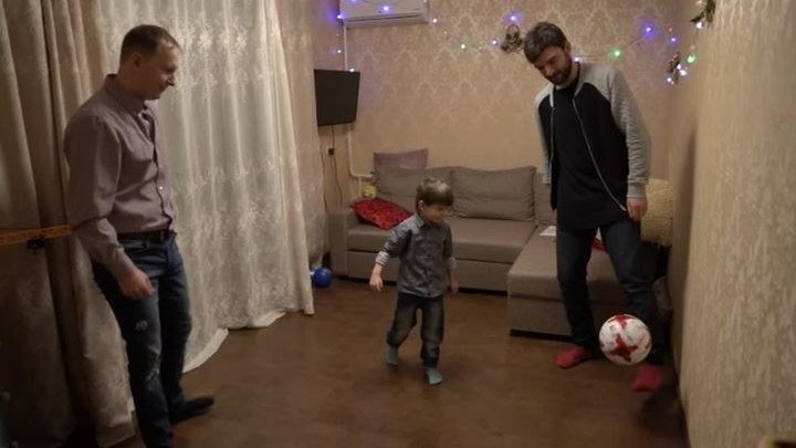 Футболисты сборной России поработают помощниками Деда Мороза