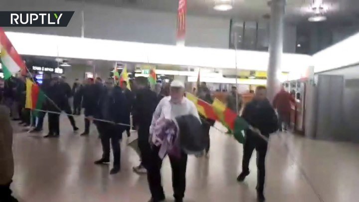 Драка с участием турок и курдов произошла в аэропорту немецкого Ганновера