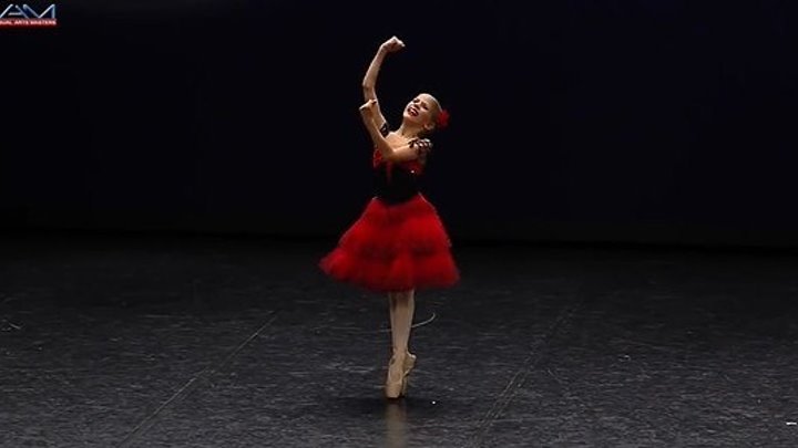 Шпаковская Вера, 8 лет. Потрясающе танцует!