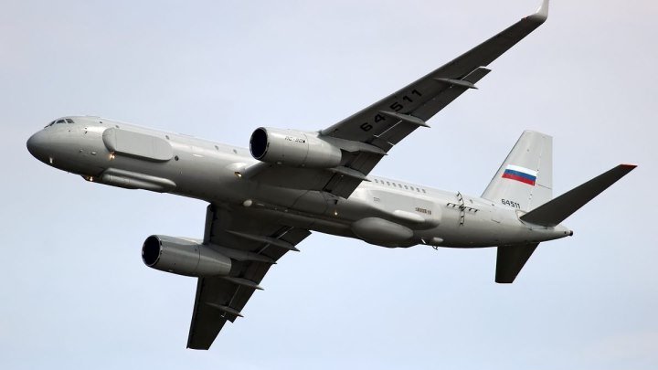 Самолет Ту-214Р